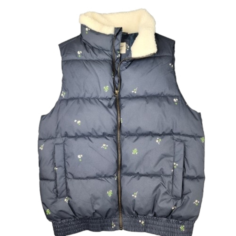 Floral Puffer Vest In Navy with Cream Collar By Universal Threads Womens XS